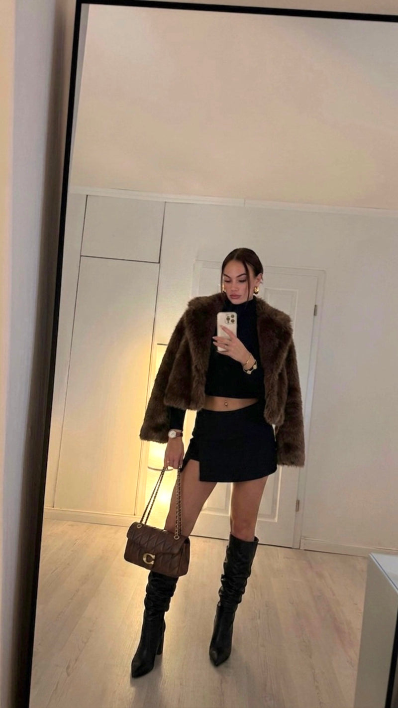 <p>Faux Fur Jacke - Braun</p>