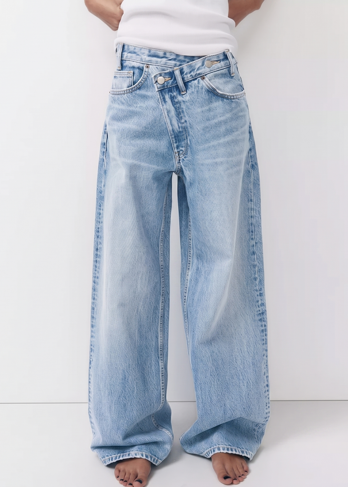 High Waist wide leg 2 Button Jeans - Hell Blau