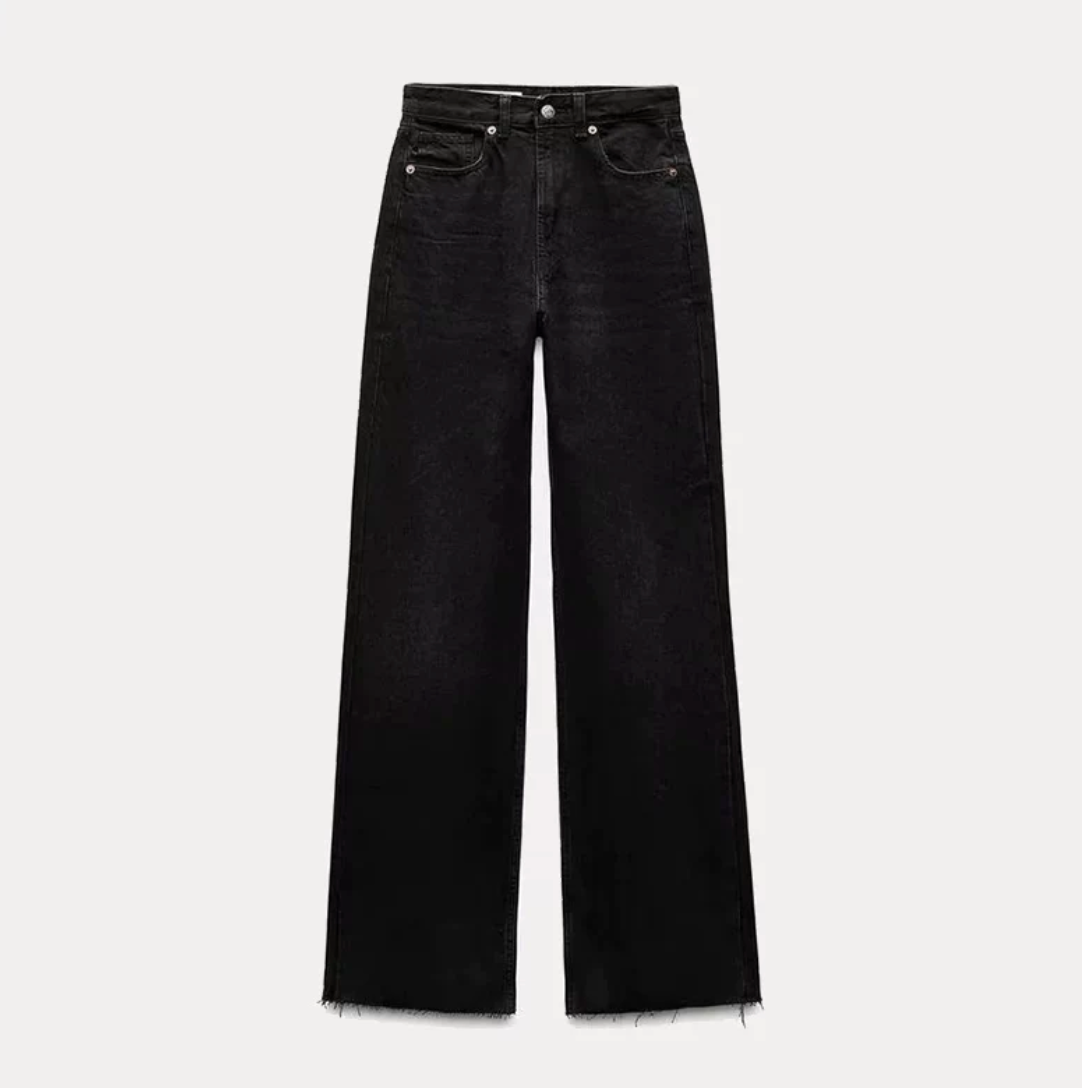 Wide Leg High-Waisted Jeans - Black